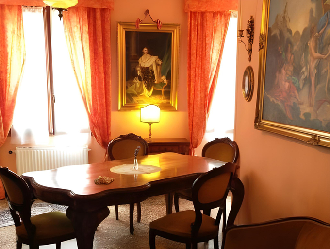 Others 5, Sweet Home New, Venezia