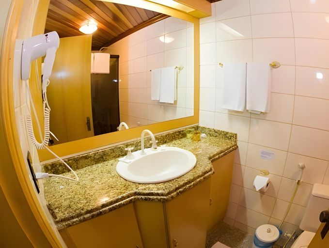 Bathroom 5, Letto Hotel Flores da Cunha, Flores da Cunha