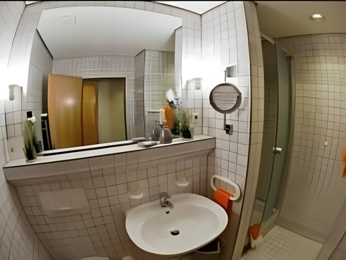 Bathroom 5, Coffee Fellows Hotel Steigerwald Süd, Erlangen-Höchstadt
