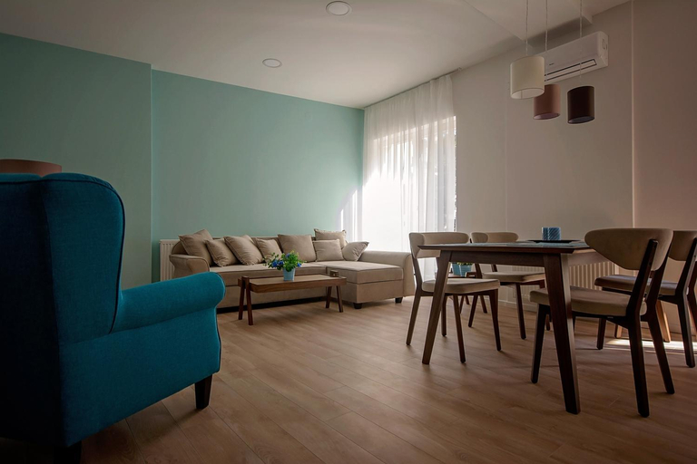 Dining Room 6