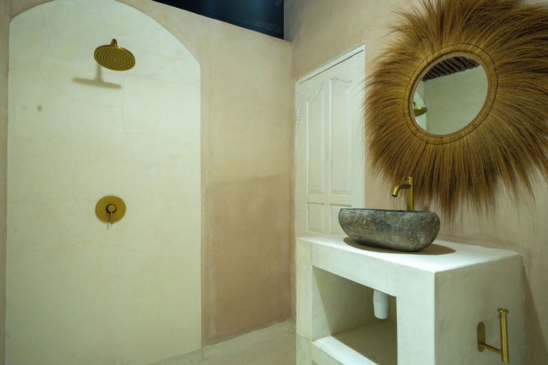 Bathroom 4, Wellhouse Villas, Klungkung