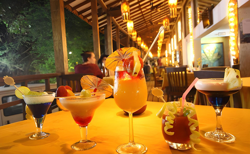 Food & Drinks 5, De Baga Deck Comfots , North Goa