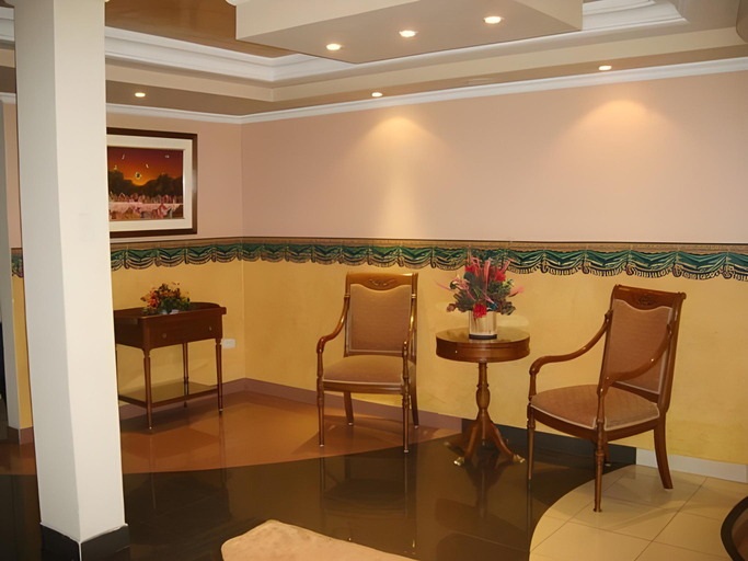 Food & Drinks 4, La Carolina Inn, Quito