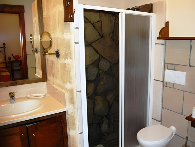 Bathroom 4, Masseria L'Uliveto Agri Resort, Lecce