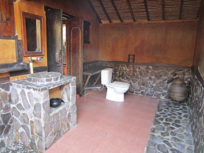 Bathroom 9