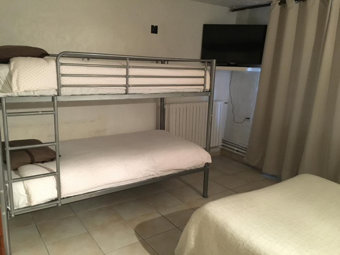 Bedroom 6
