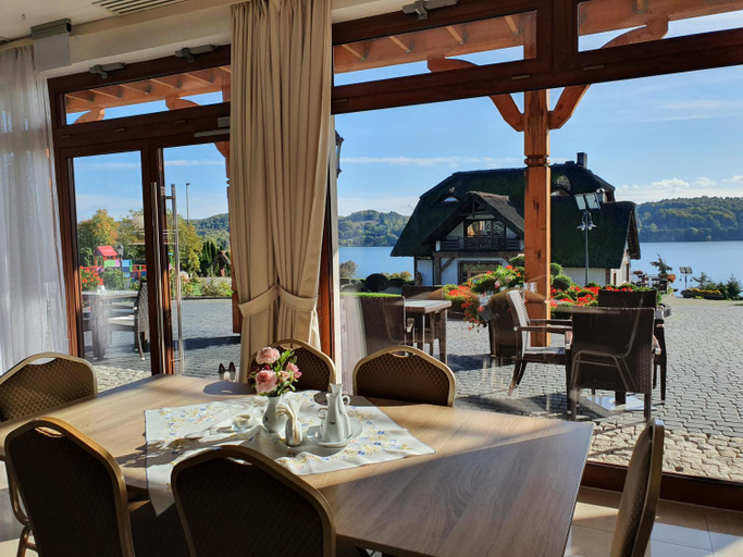 Food & Drinks, Wichrowe Wzgorze Chmielno, Kartuzy