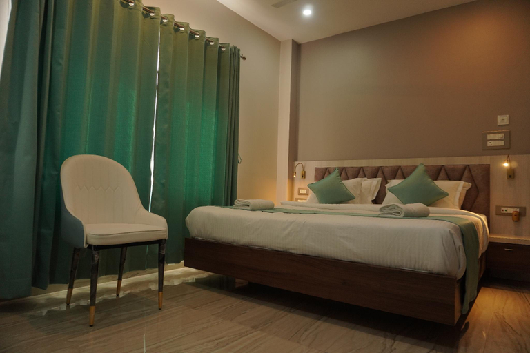 Others 5, D Royal Palm, Jorhat