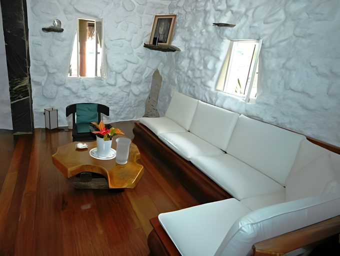Public Area 2, Hotel Angermeyer Waterfront Inn, Santa Cruz