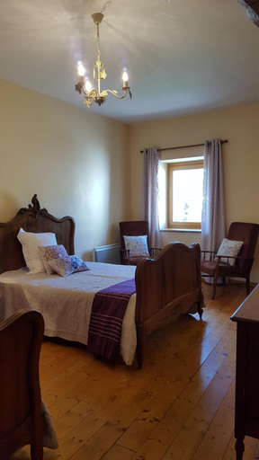Bedroom 2, La Grange Fleurie, Saône-et-Loire