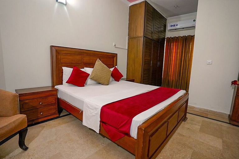 Bedroom 4, Capri Inn Guest House, Islamabad