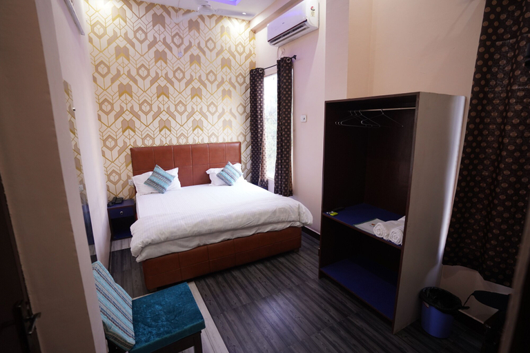 Bedroom 2, Temptation Classio, Kaushambi