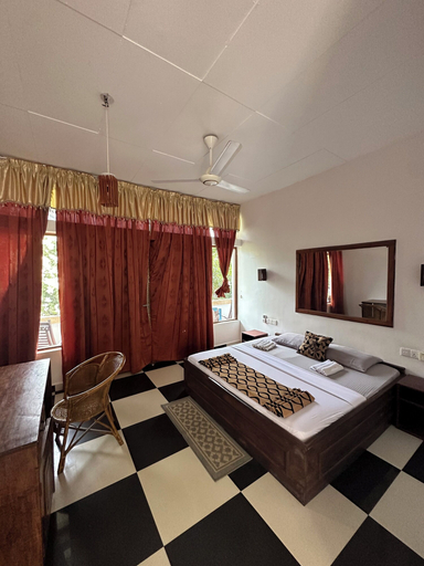 Bedroom 5, Arugamabay Surf Resort Hotel, Pothuvil