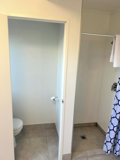 Bathroom 4, Midway Motel Rotorua, Rotorua