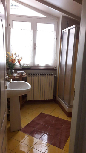 Bathroom 6