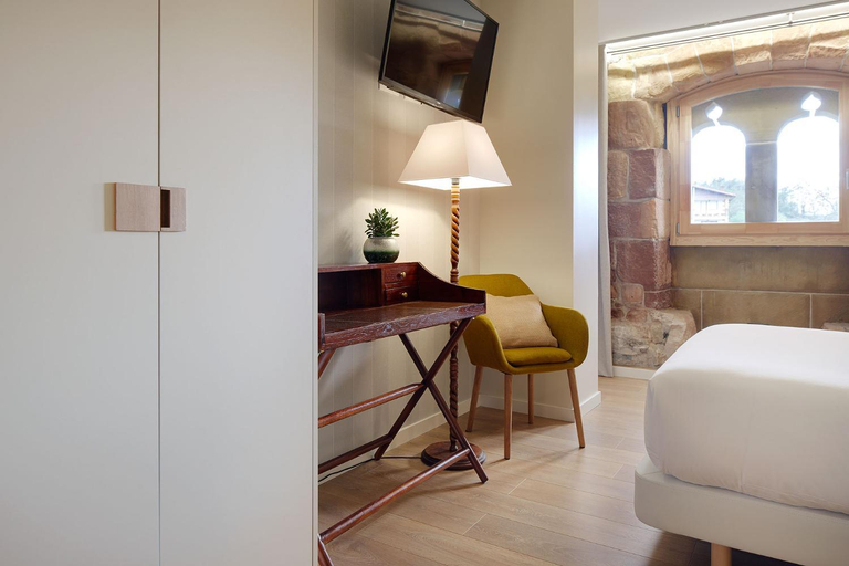 Bedroom 2, Heredad De Unanue, Guipúzcoa