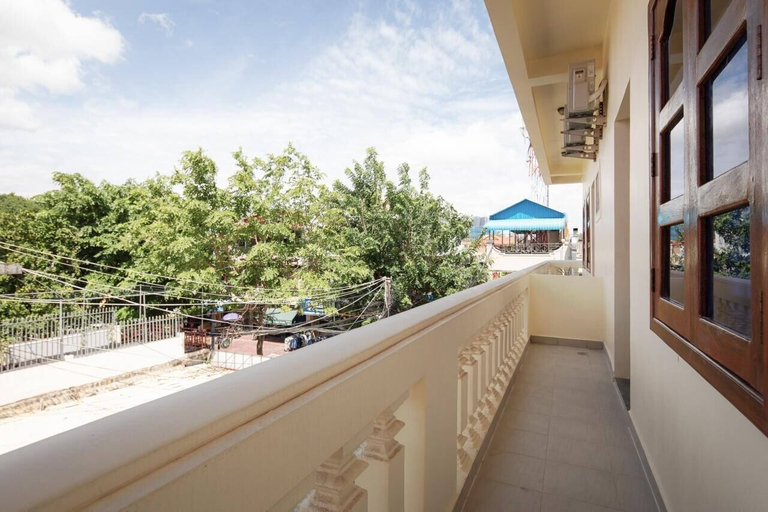 Others 4, Amara Palace, Phnom Penh