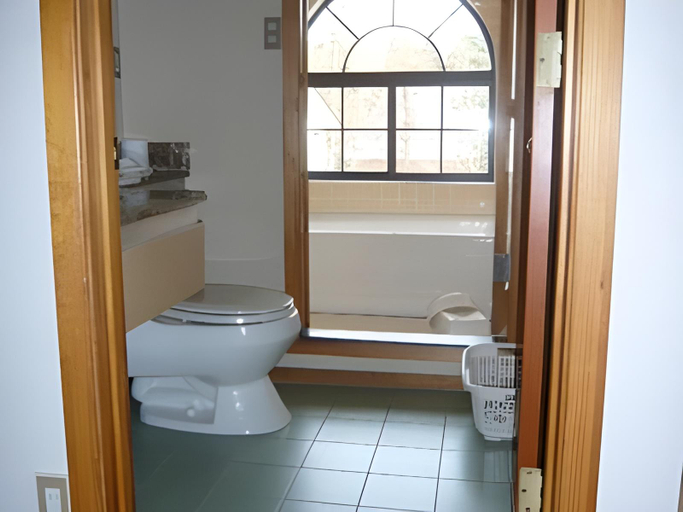 Bathroom 2, Hakuba Royal Suites, Hakuba