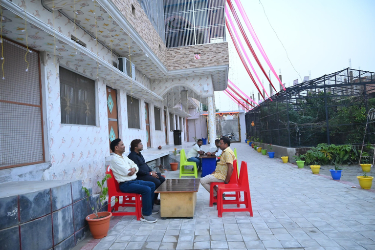 Others 5, Shri Sita Vallabh Padchhaya, Faizabad