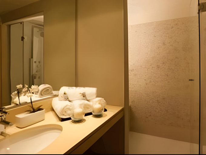 Bathroom 2, Castello Boutique Resort & Spa (Adults Only), Crete
