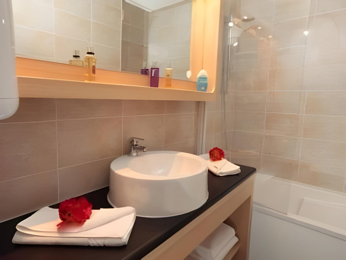 Bathroom 3, Mamie Megeve Hotel, Haute-Savoie