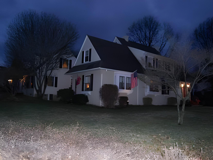 Exterior & Views 2, Clay Corner Inn, Montgomery