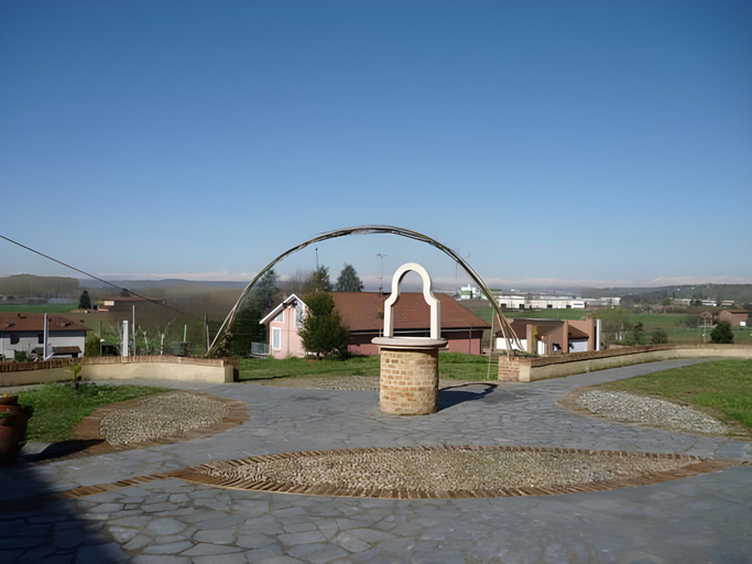 Others 5, Casa Tavasso, Asti