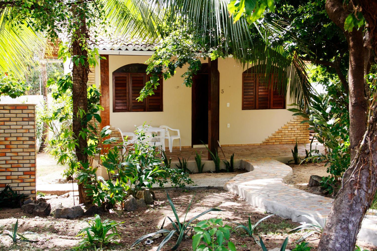 Exterior 12