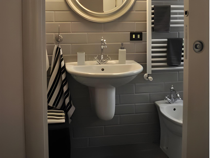 Bathroom 3, B&B Il Tomolo, Isernia