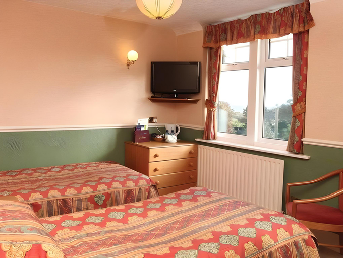 Bedroom 3, North Shore Hotel, Lincolnshire
