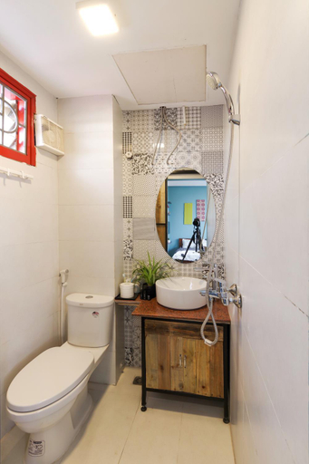 Bathroom 5, Little Anh House, Hoàn Kiếm