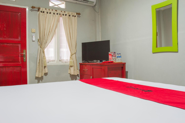 Bedroom 8