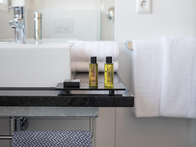 Amenities 2