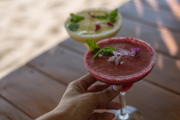 Food & Drinks 2, Los Vivos Beachfront Experience, Puntarenas