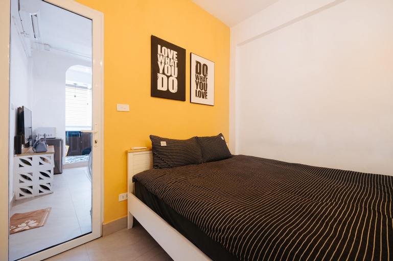 UINQUE Railway View Apartment - SPACIOUS & PRIVATE, Hoàn Kiếm