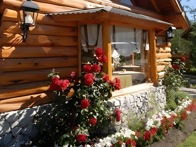 Exterior & Views 13