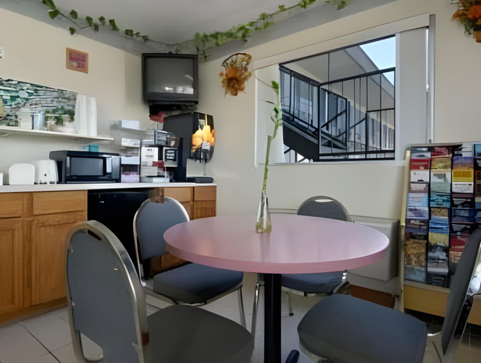 Others 5, Travelodge by Wyndham Cordele, Crisp