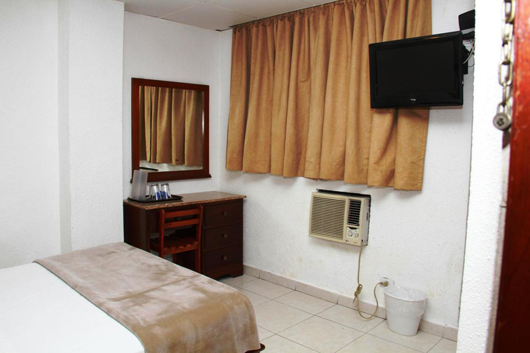 Others 3, Hotel California Panama, Panamá