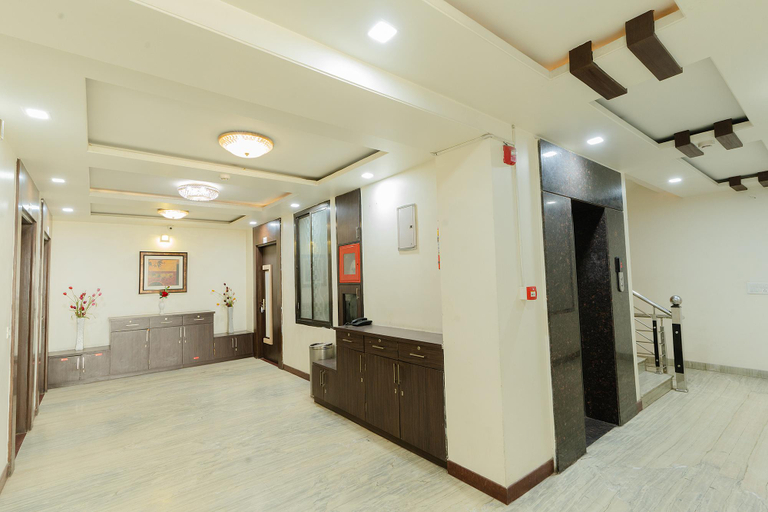 FabHotel Signature Inn, Jaipur