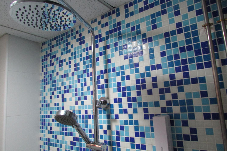 Bathroom 13