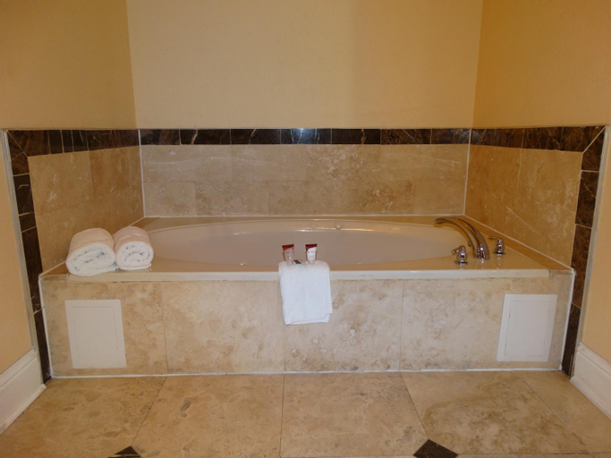 Bathroom 4