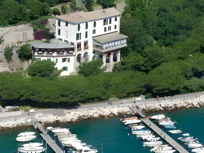 Albergo Ristorante Paradiso, La Spezia