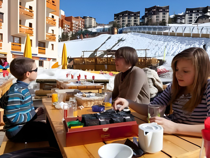 Food & Drinks 5, Residence Azureva Les Menuires, Savoie