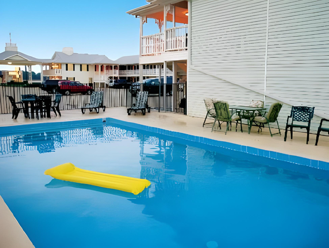 Sport & Beauty, Key West Inn Childersburg, Talladega
