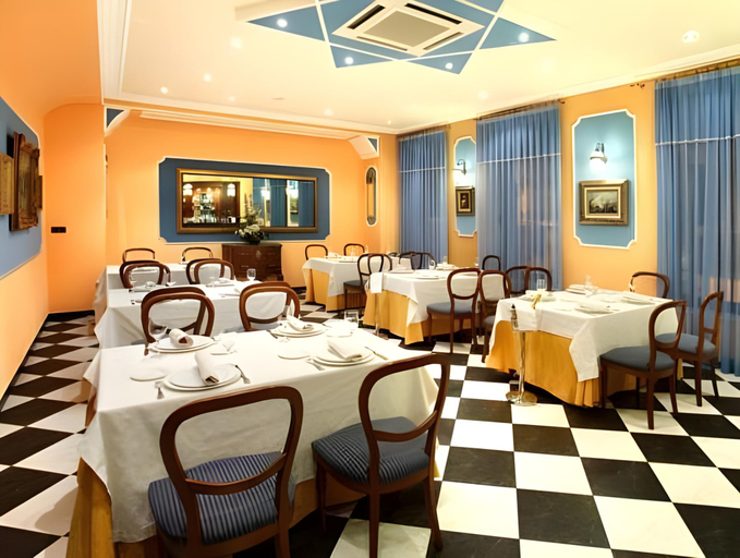 Food & Drinks 5, Hotel Kazar, Valencia