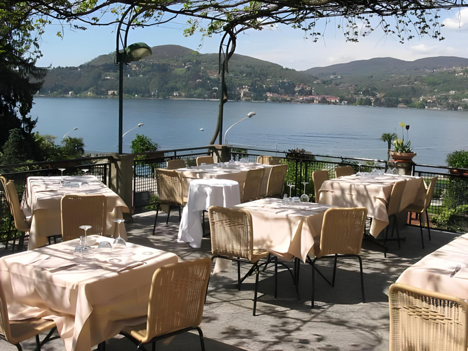 Food & Drinks 5, Hotel Belvedere Ranco, Varese