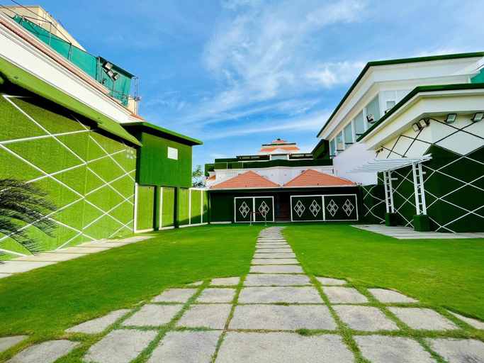 Exterior & Views, B8 HOTEL, Thiruvallur