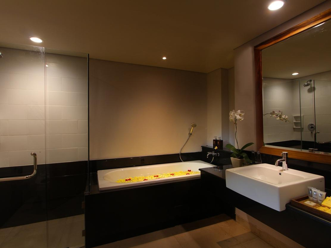 Bathroom 8