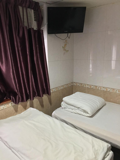 Bedroom 12