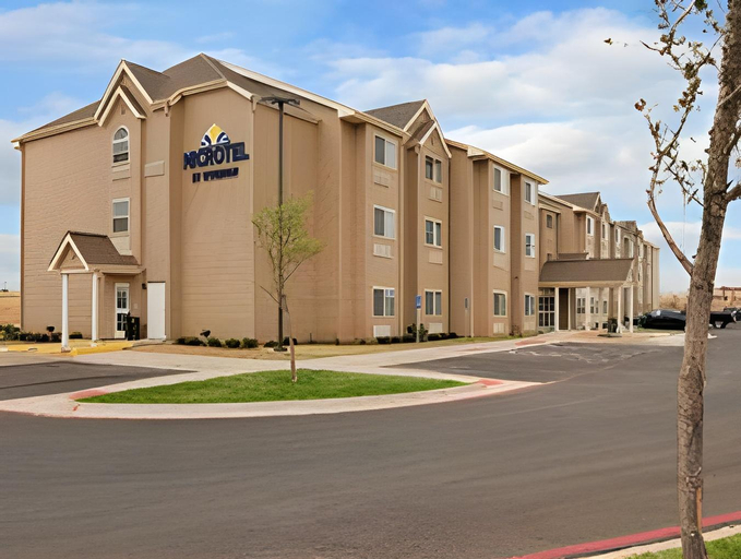 Exterior 1